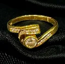 An 18-carat yellow Gold and Diamond ring