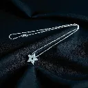Stunning 18-carat White Gold Necklace with Diamonds and a Star shape pendant.