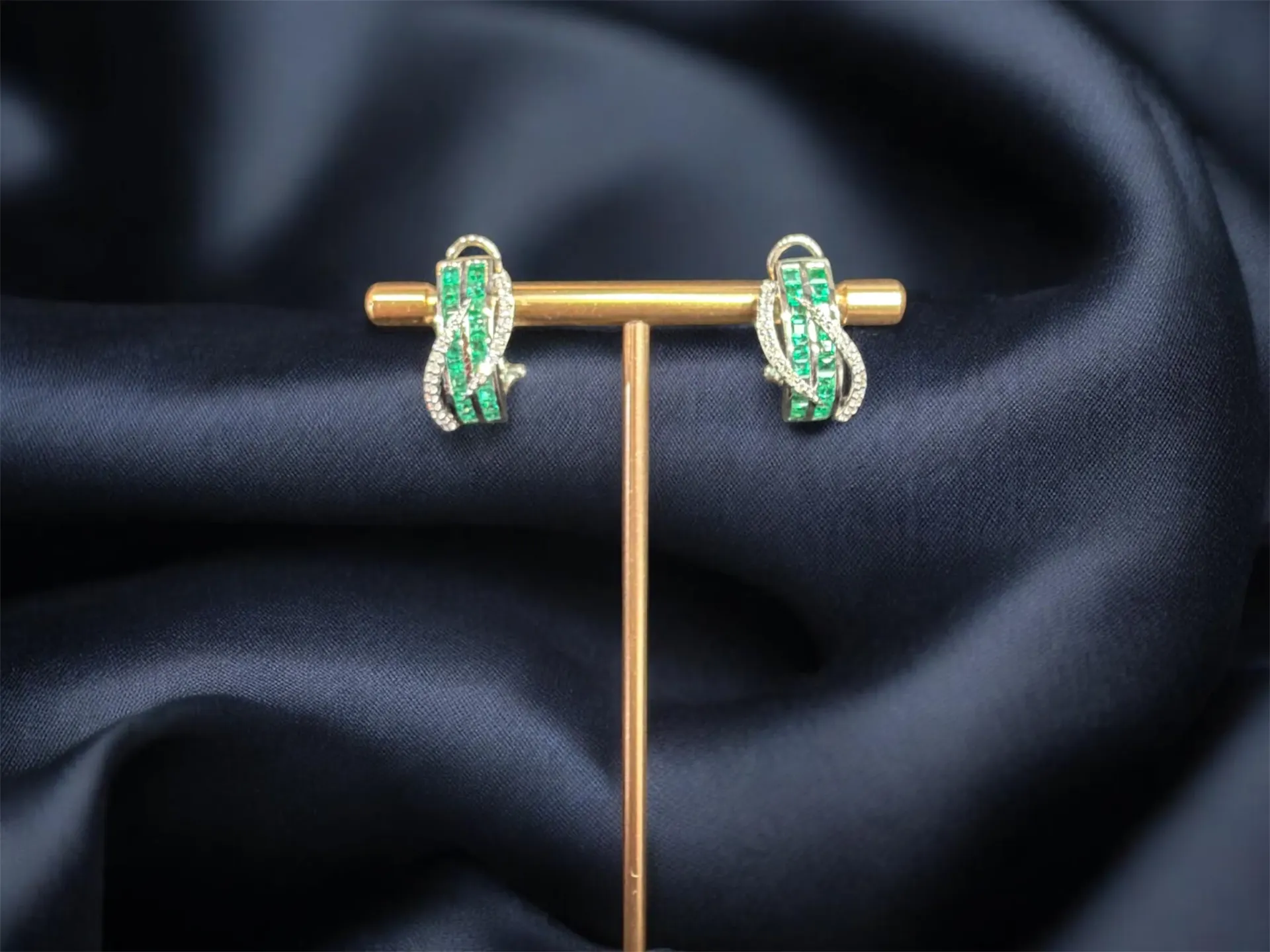 18K Earrings White Gold