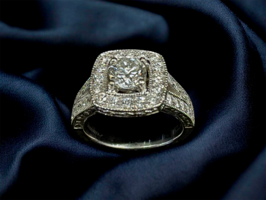 14k White Gold ring